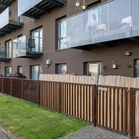 Vincent Sunlight - Near Clinic, Arena And Stadium *