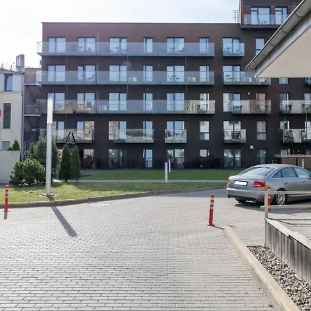 Vincent Sunlight - Near Clinic, Arena And Stadium *