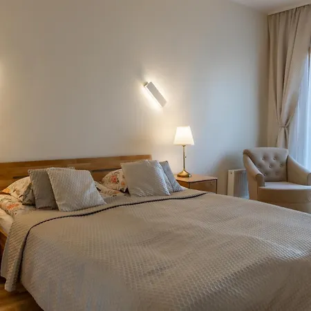 Vincent Sunlight - Near Clinic, Arena And Stadium Apartman Kaunas
