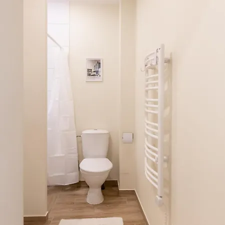 Apartmán Vincent Sunlight - Near Clinic, Arena And Stadium