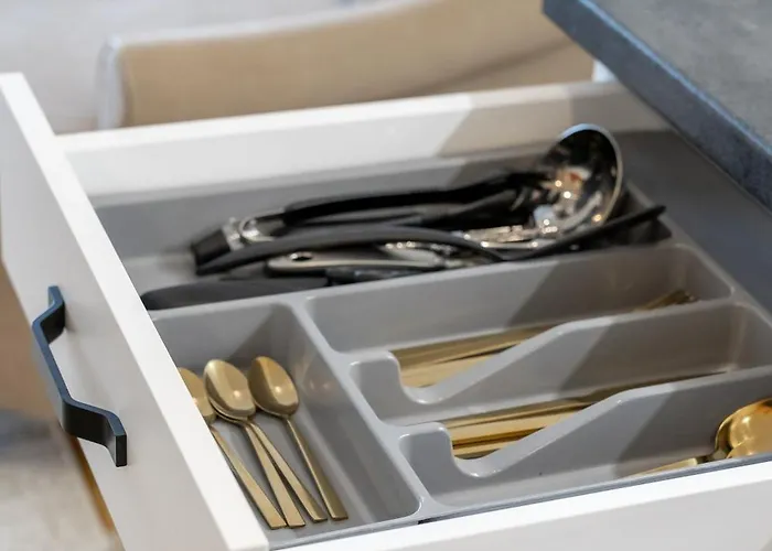 Vincent Sunlight - Near Clinic, Arena And Stadium Apartament