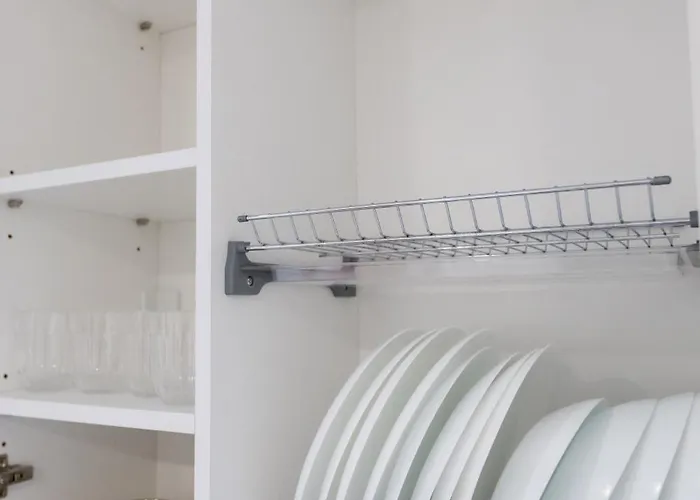 Vincent Sunlight - Near Clinic, Arena And Stadium * Kowno