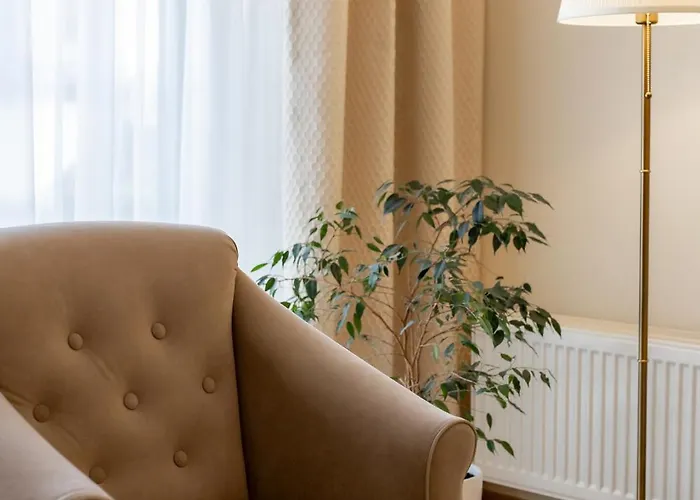 Vincent Sunlight - Near Clinic, Arena And Stadium